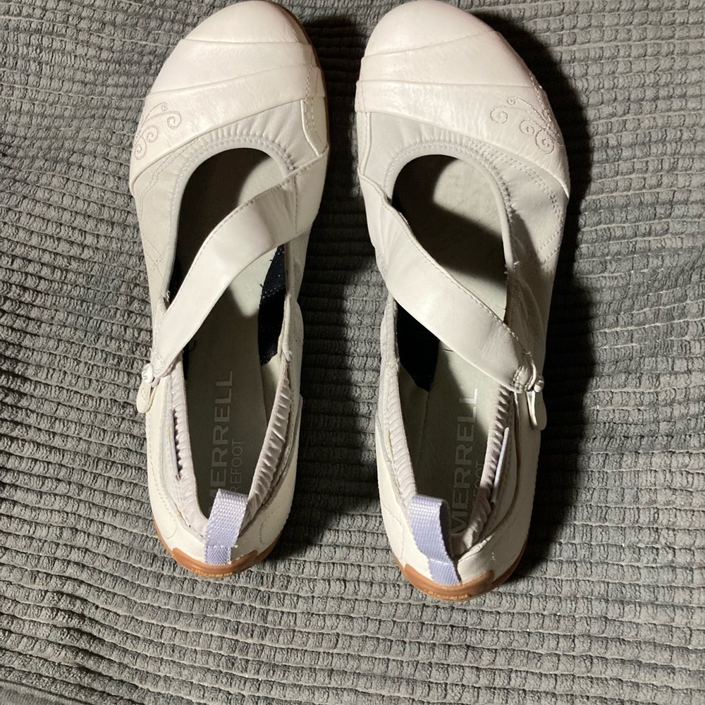 Merrill 9.5 Barefoot Leather Shoe for Women